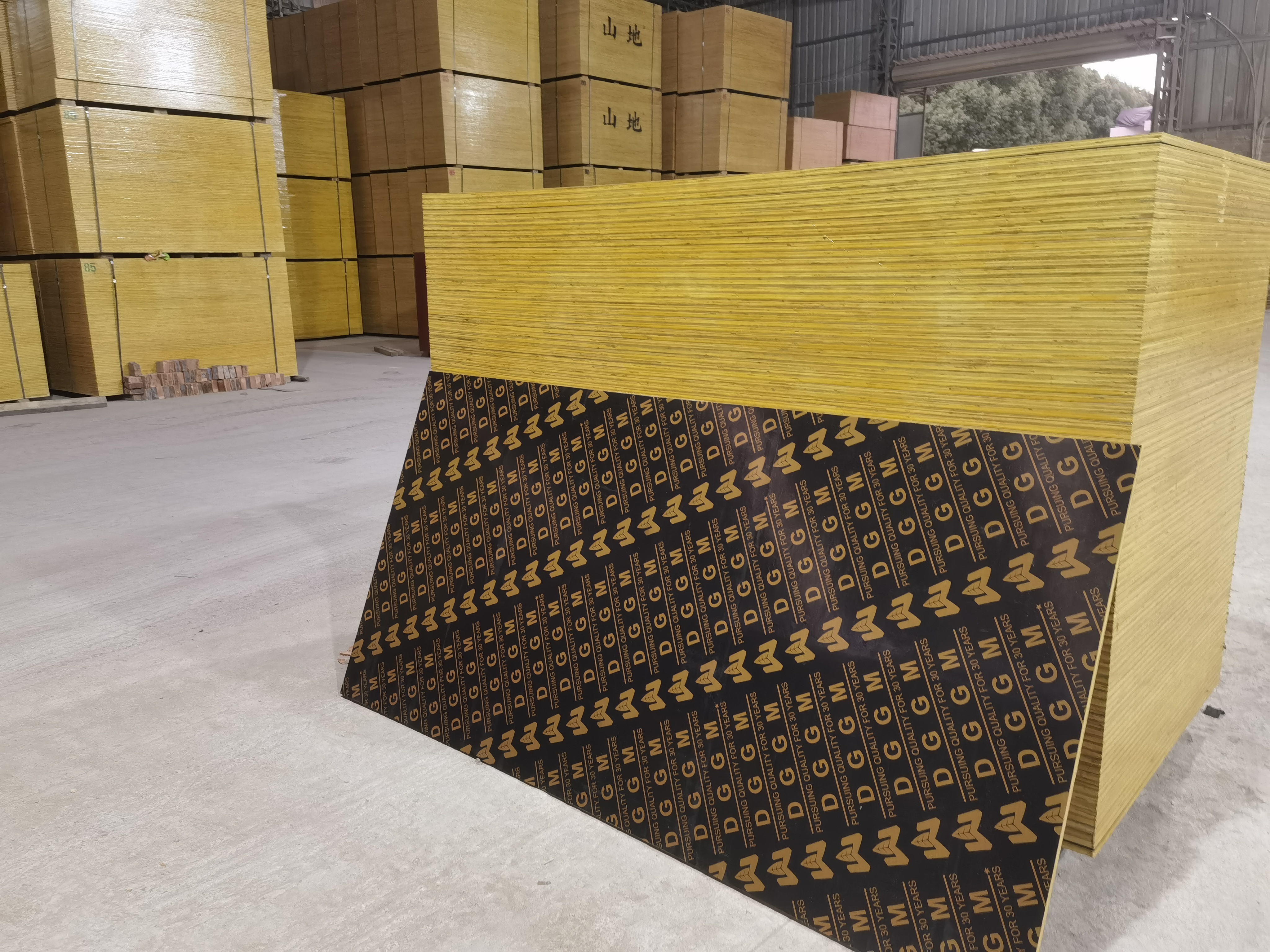 Potentialen för höghållfast laminerad plywood på väg upp